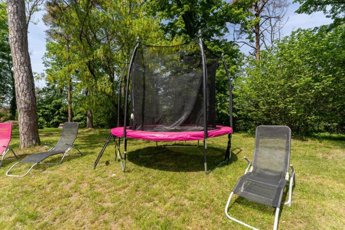 Cascades Des Tufs 2 Pieces Piscine * La Chatelaine